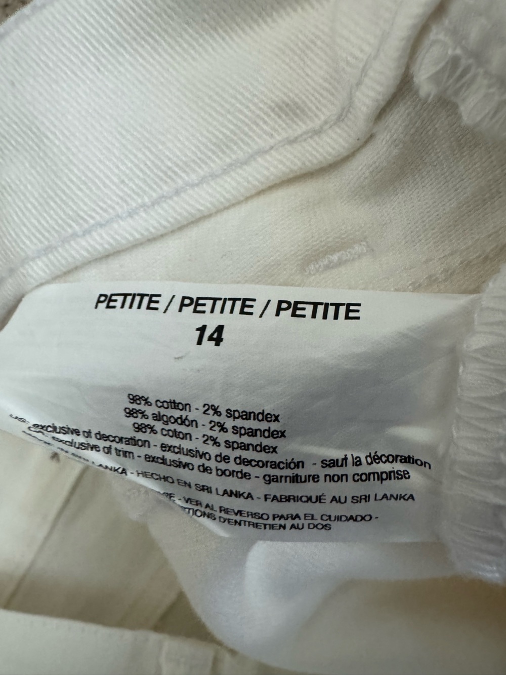 Gloria Vanderbilt slimming Amanda White Capri Jeans 14P - Picture 7 of 8